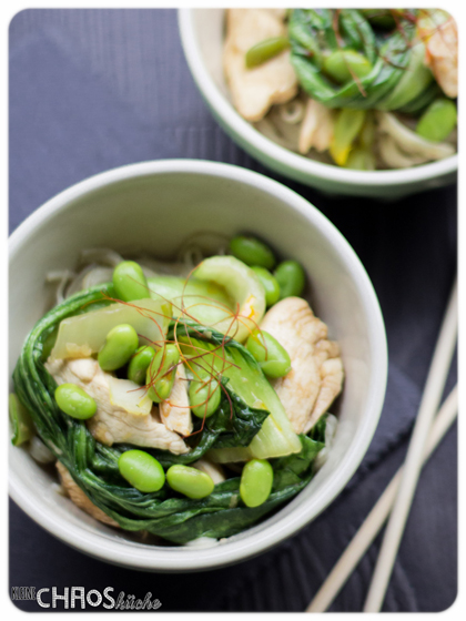 Edamame Pak Choi Huhn Wakame Reisnudeln Paksoi Pak Choy