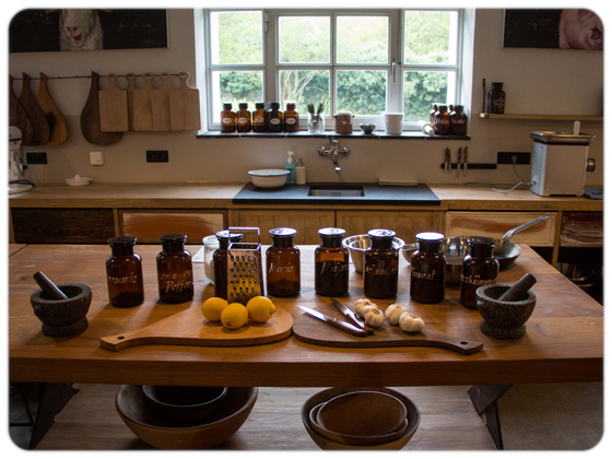 Herrmannsdorfer Handwerkstatt Glonn Wurstkurs Kurs Bratwurst