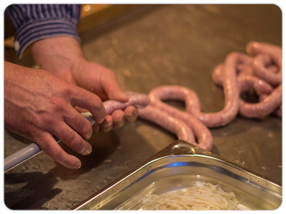 Herrmannsdorfer Handwerkstatt Glonn Wurstkurs Kurs Bratwurst
